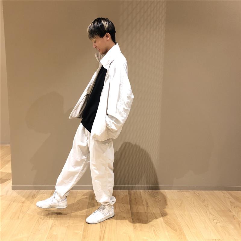 横