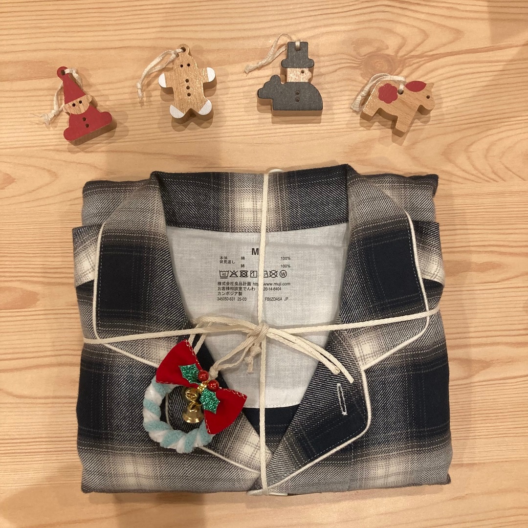 「クリスマスかざりを作ろう」のワークショップ