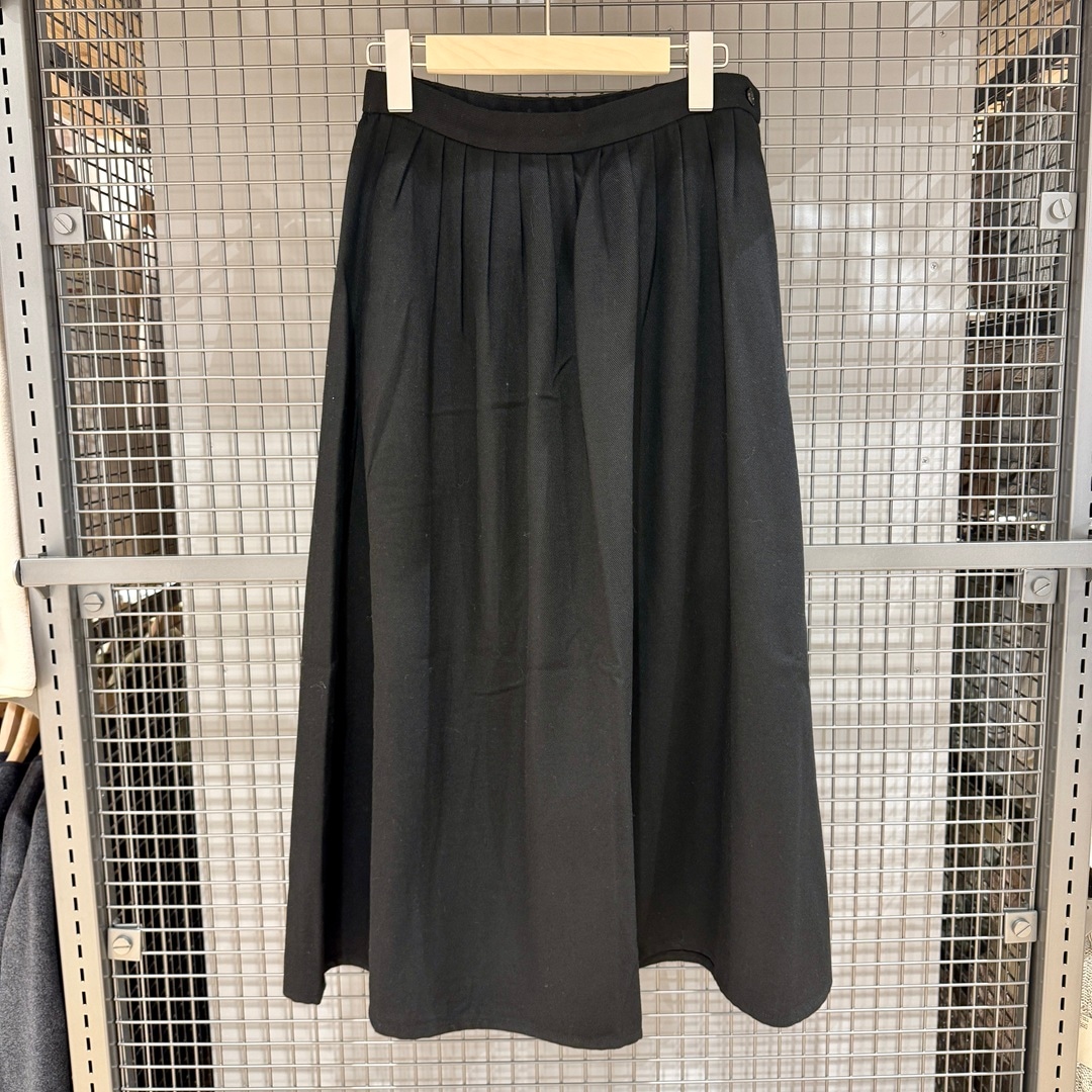 起毛タックスカート