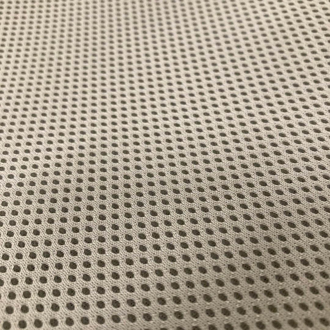 046827