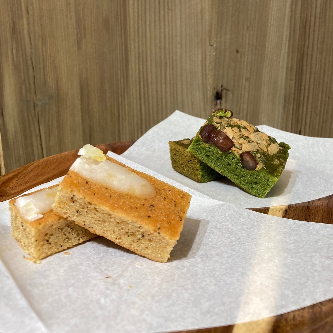 【リブ住吉】不揃いフィナンシェ