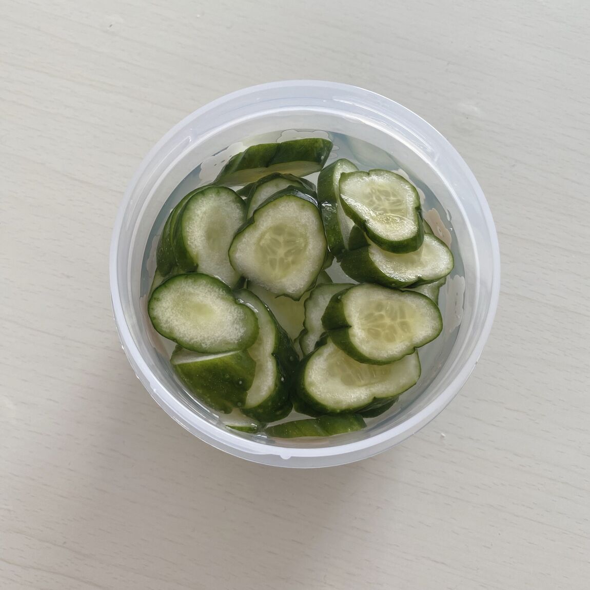 水