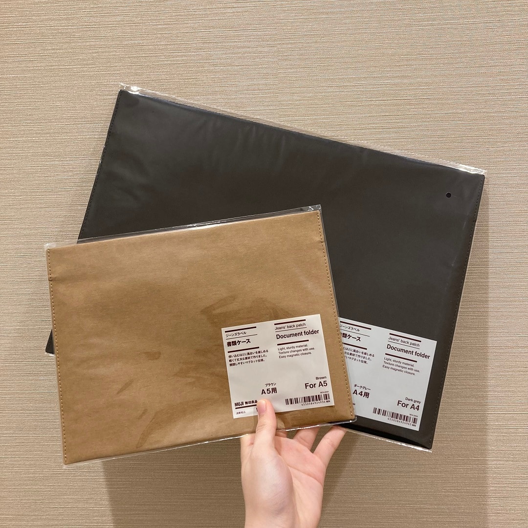 ジーンズラベル　書類ケースの写真