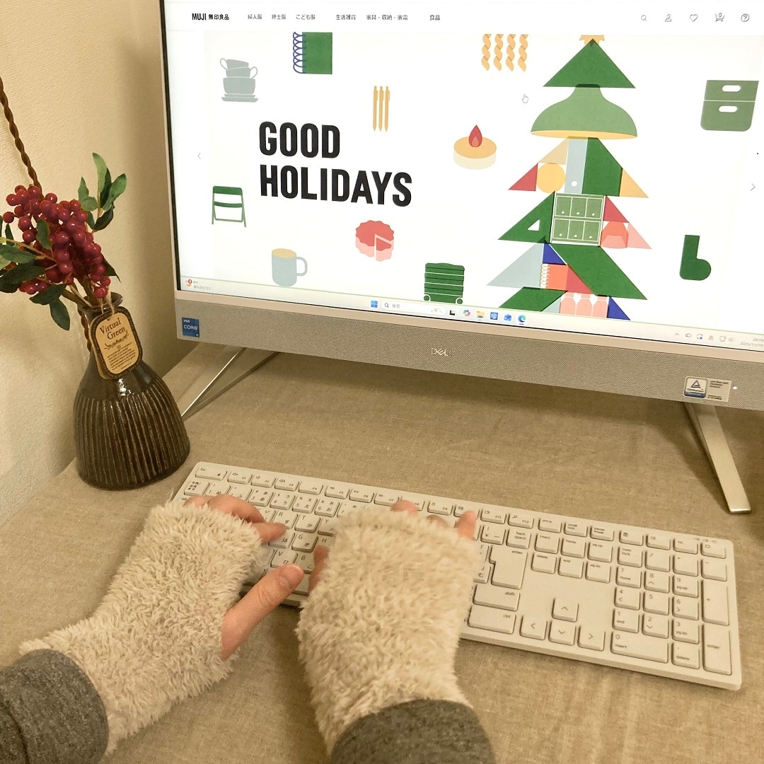 パソコン操作写真