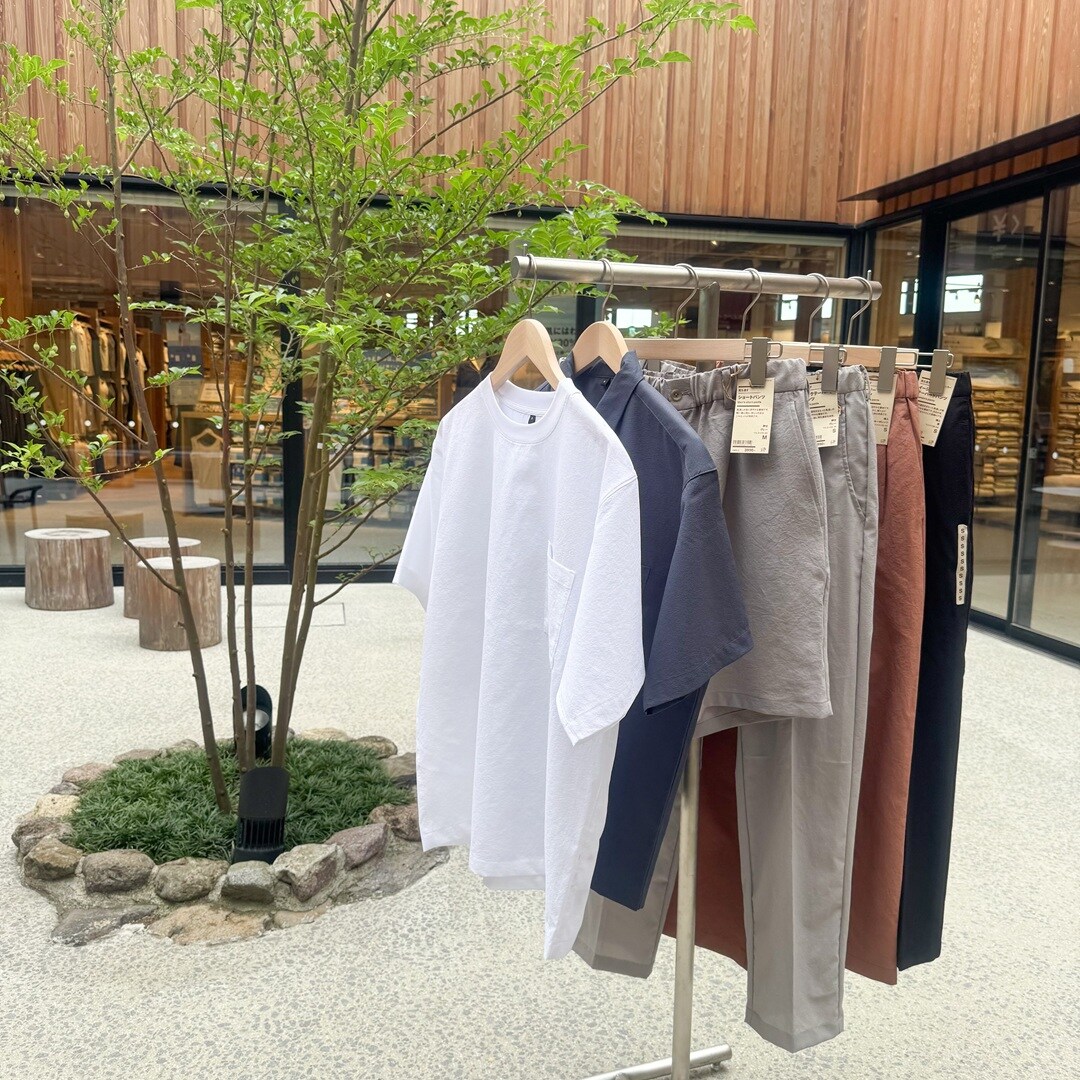 「風を通す」シリーズの服