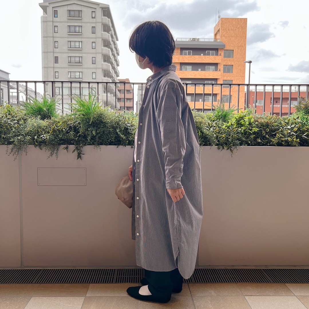 スタッフスナップ婦人