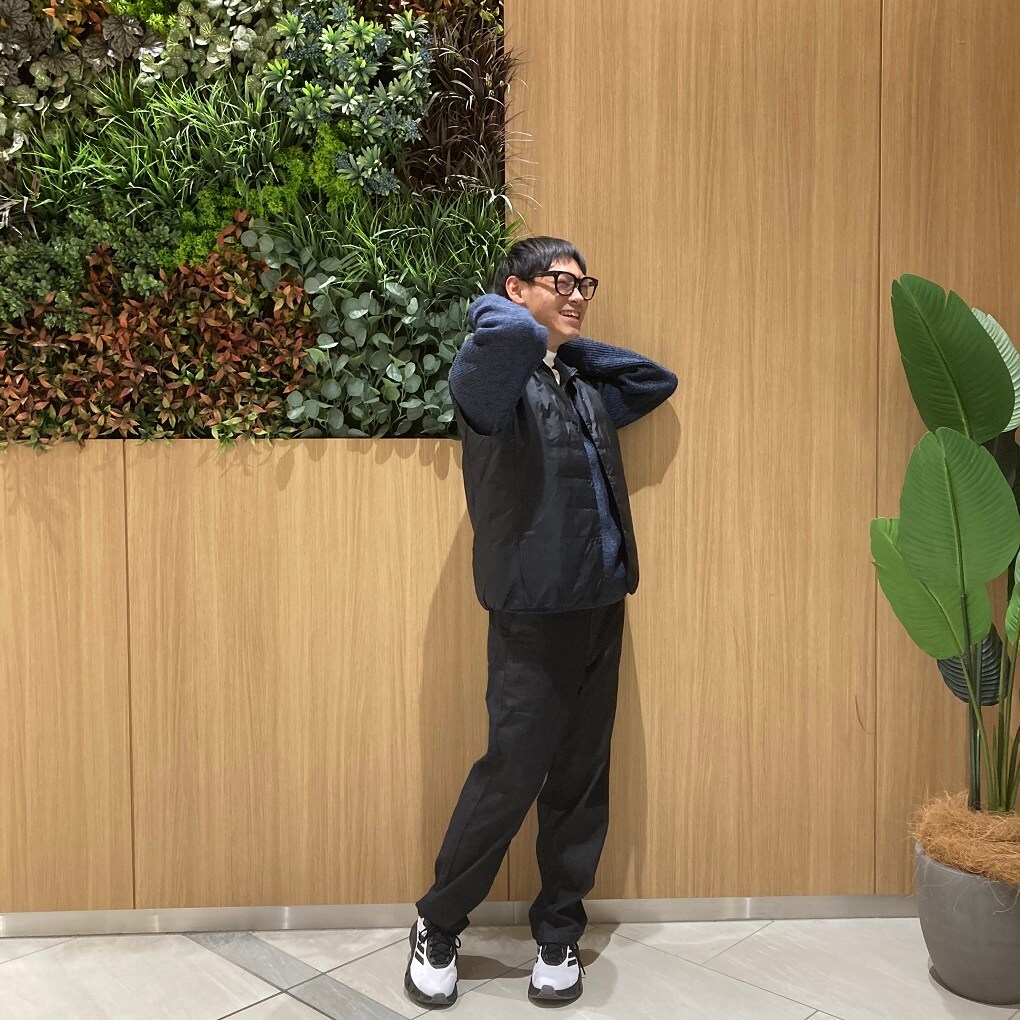 ウールミドルゲージ畦編みハーフジップセーター