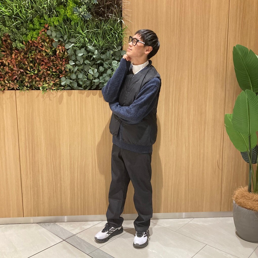 ウールミドルゲージ畦編みハーフジップセーター