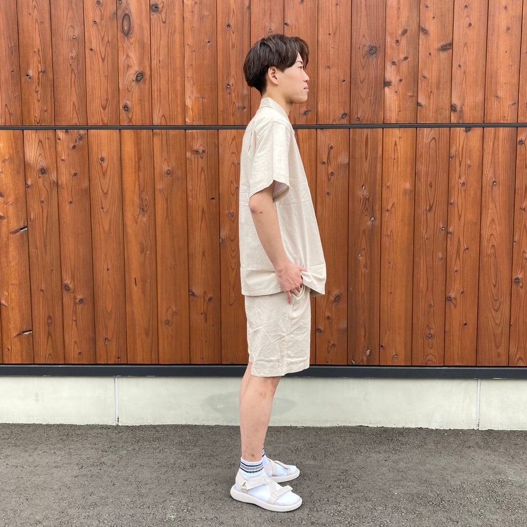 ２