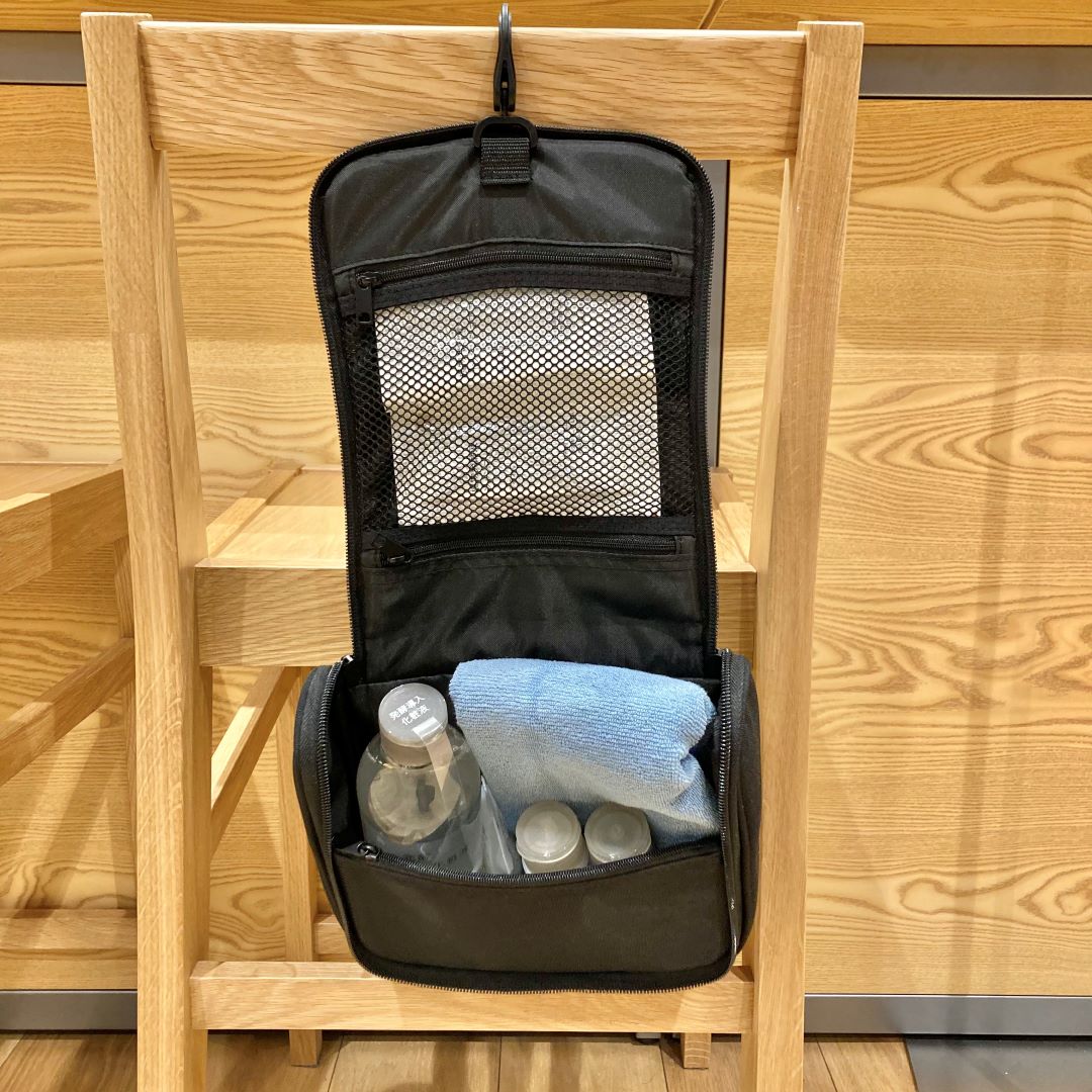 吊るせるケース2_吊るしてる様子