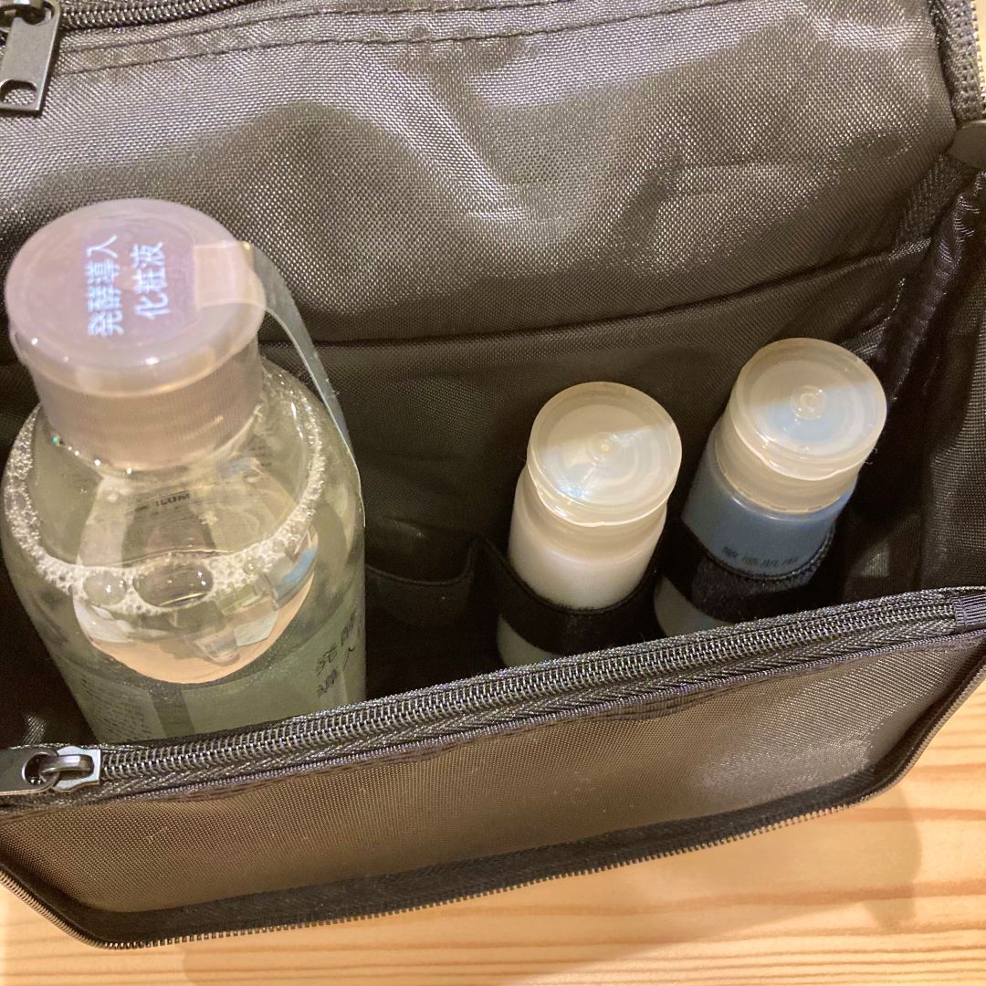 吊るせるケース中身2