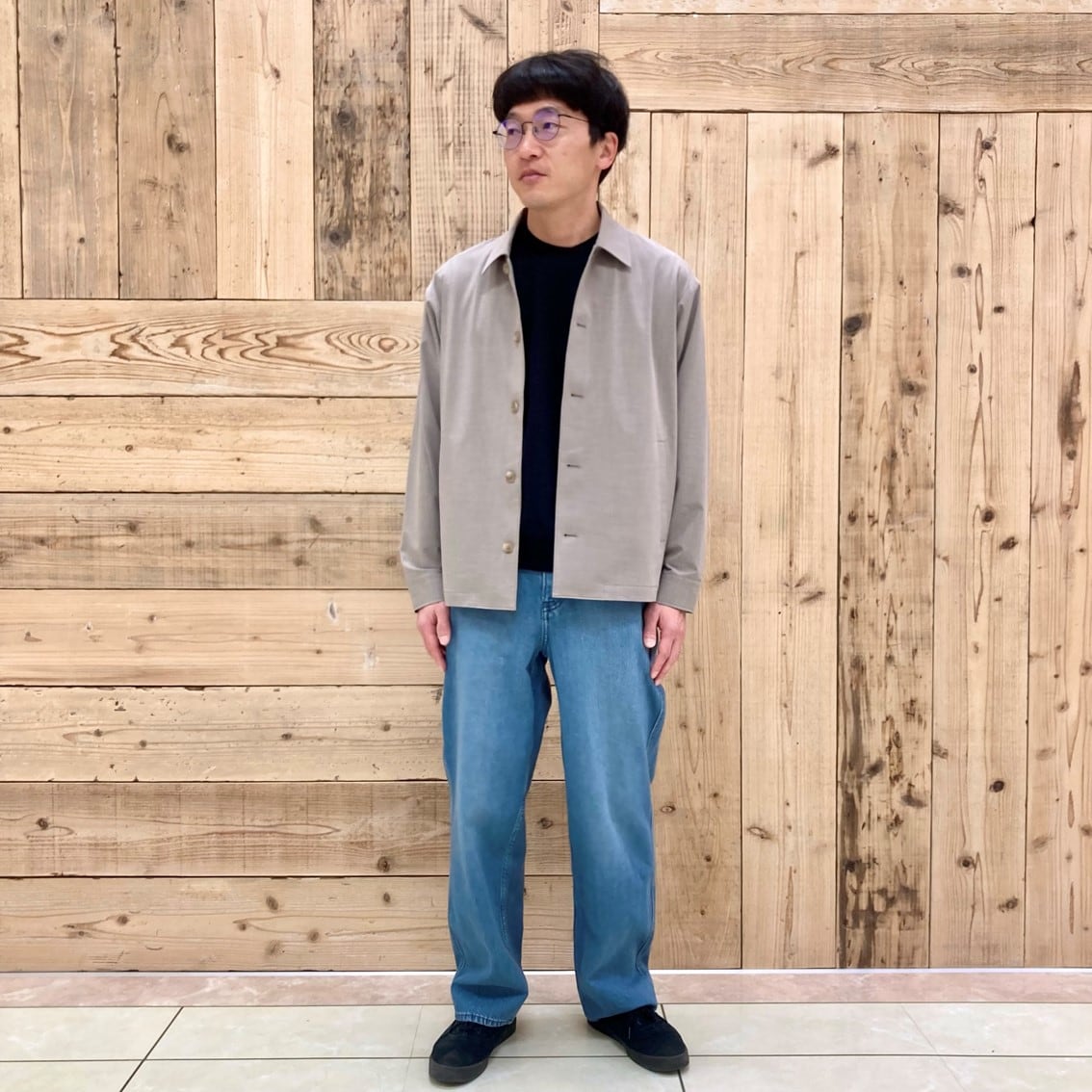 乾きやすいブルゾンを使用したコーディネートのスタッフの写真です。