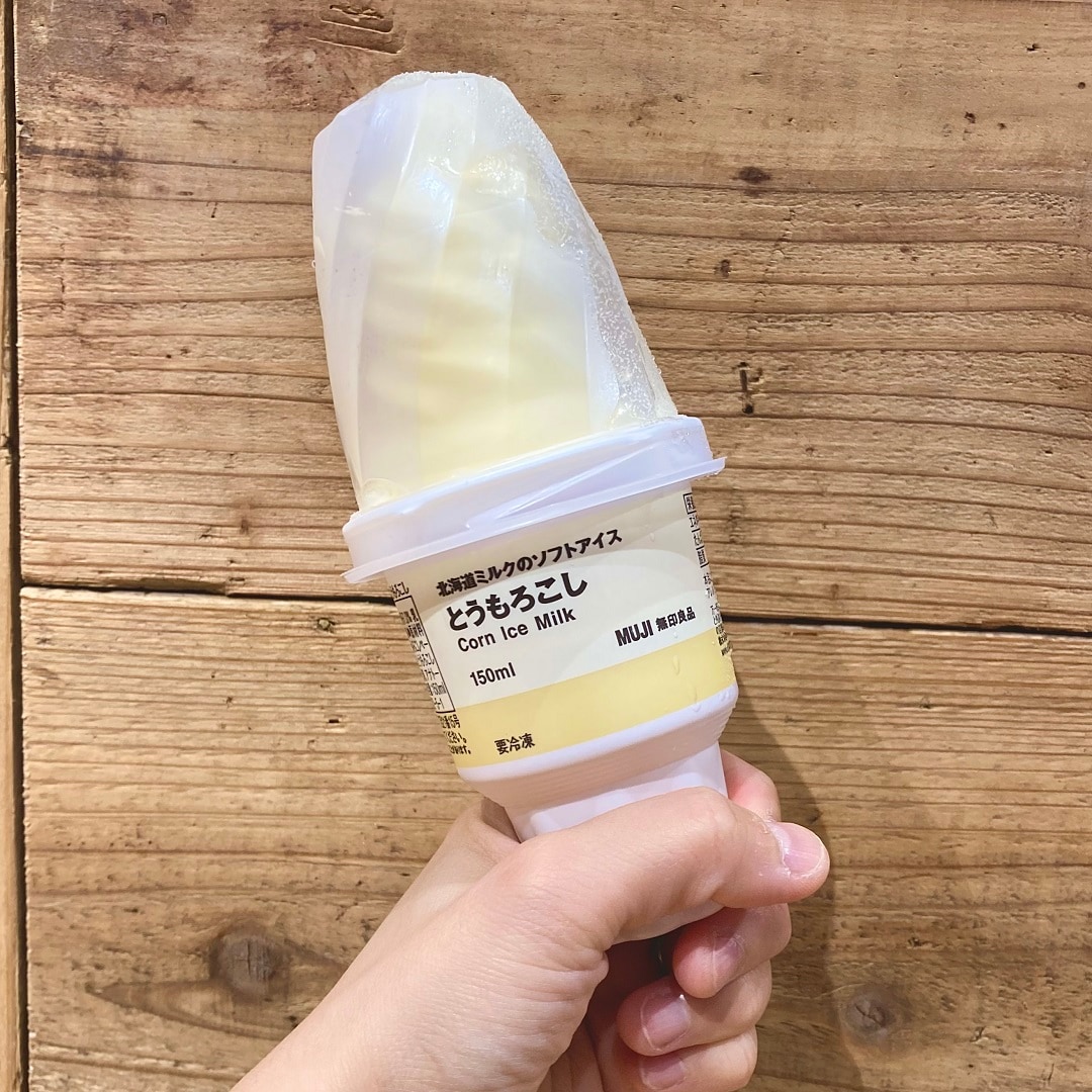 「北海道ミルクのソフトアイス　とうもろこし」商品イメージ画像