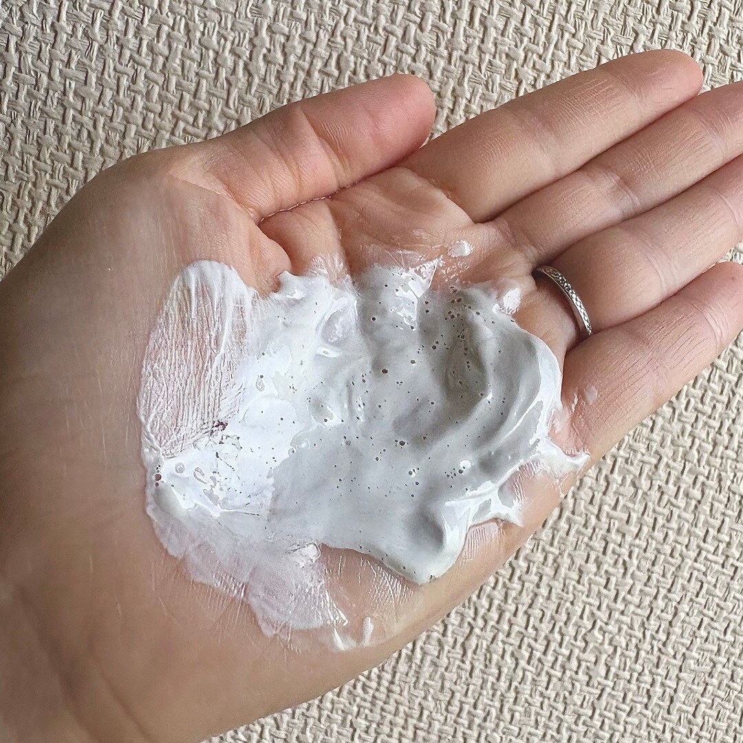 「薬用ブライトニング　クレイパック」商品使用イメージ画像