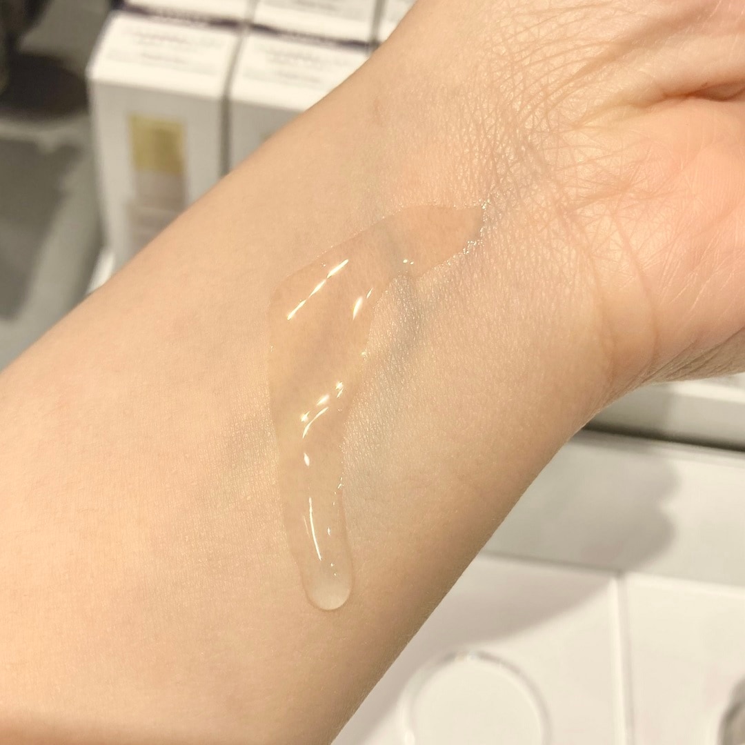 「高濃度美容液」シリーズの使用イメージ画像