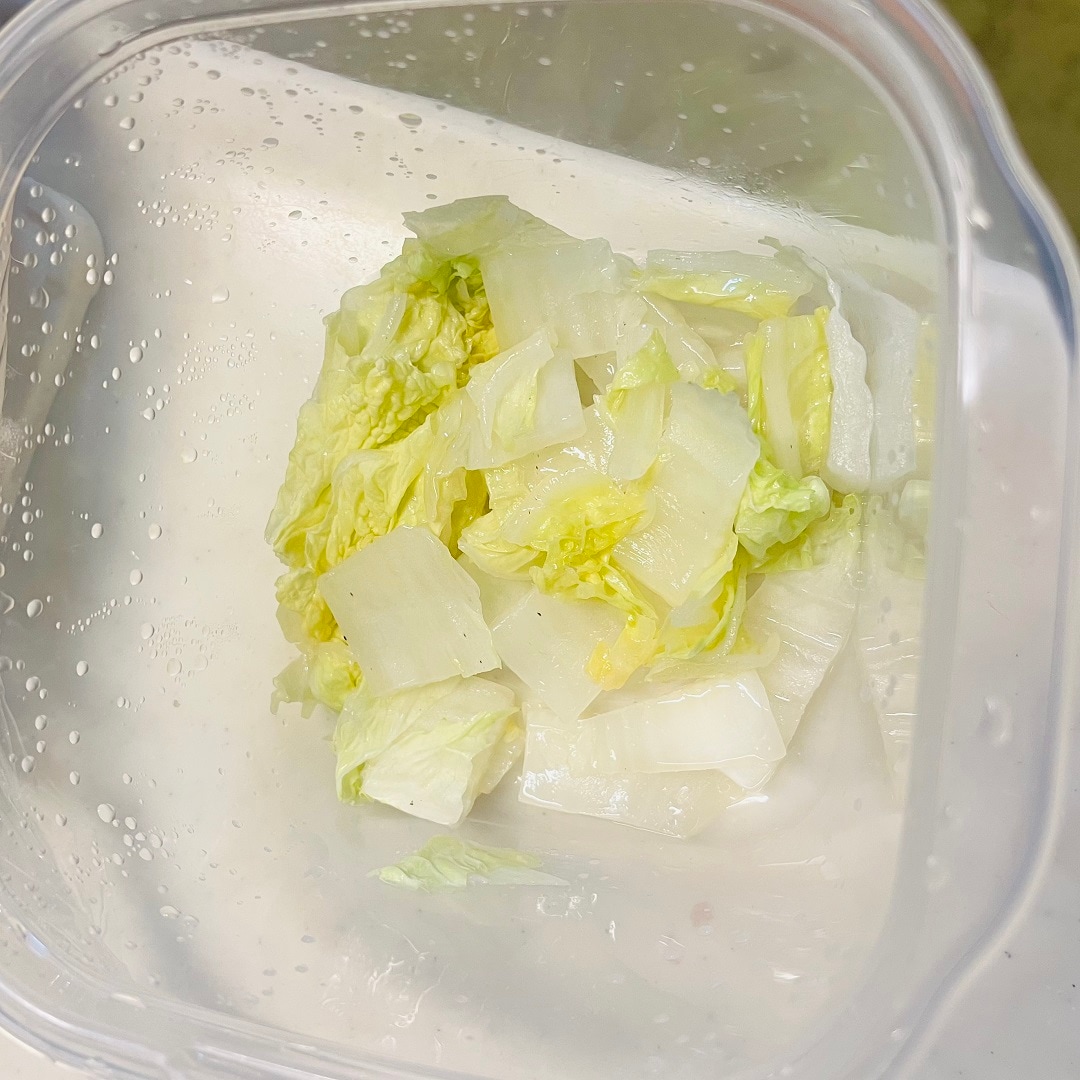 レンジで加熱した白菜