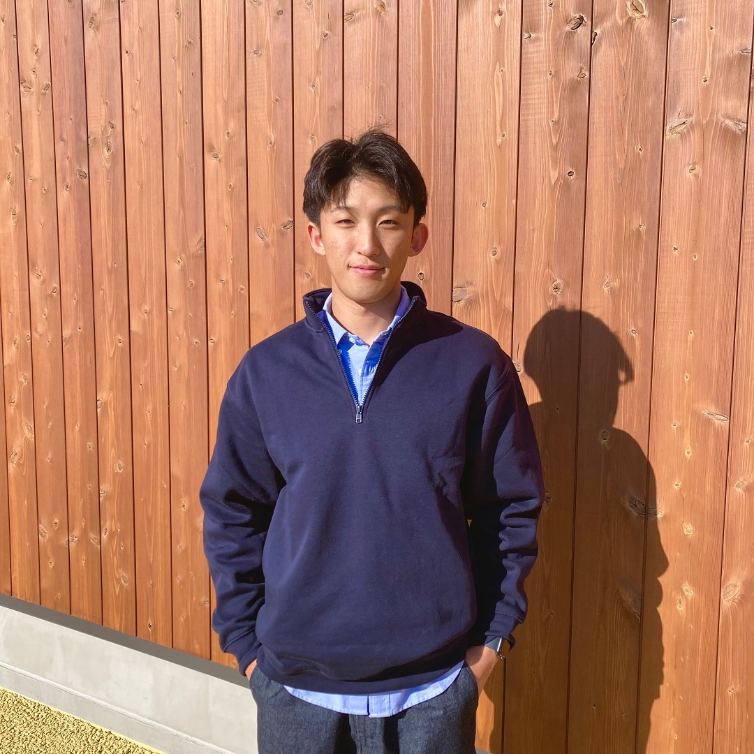 友部スクエアのスタッフスナップ　上半身