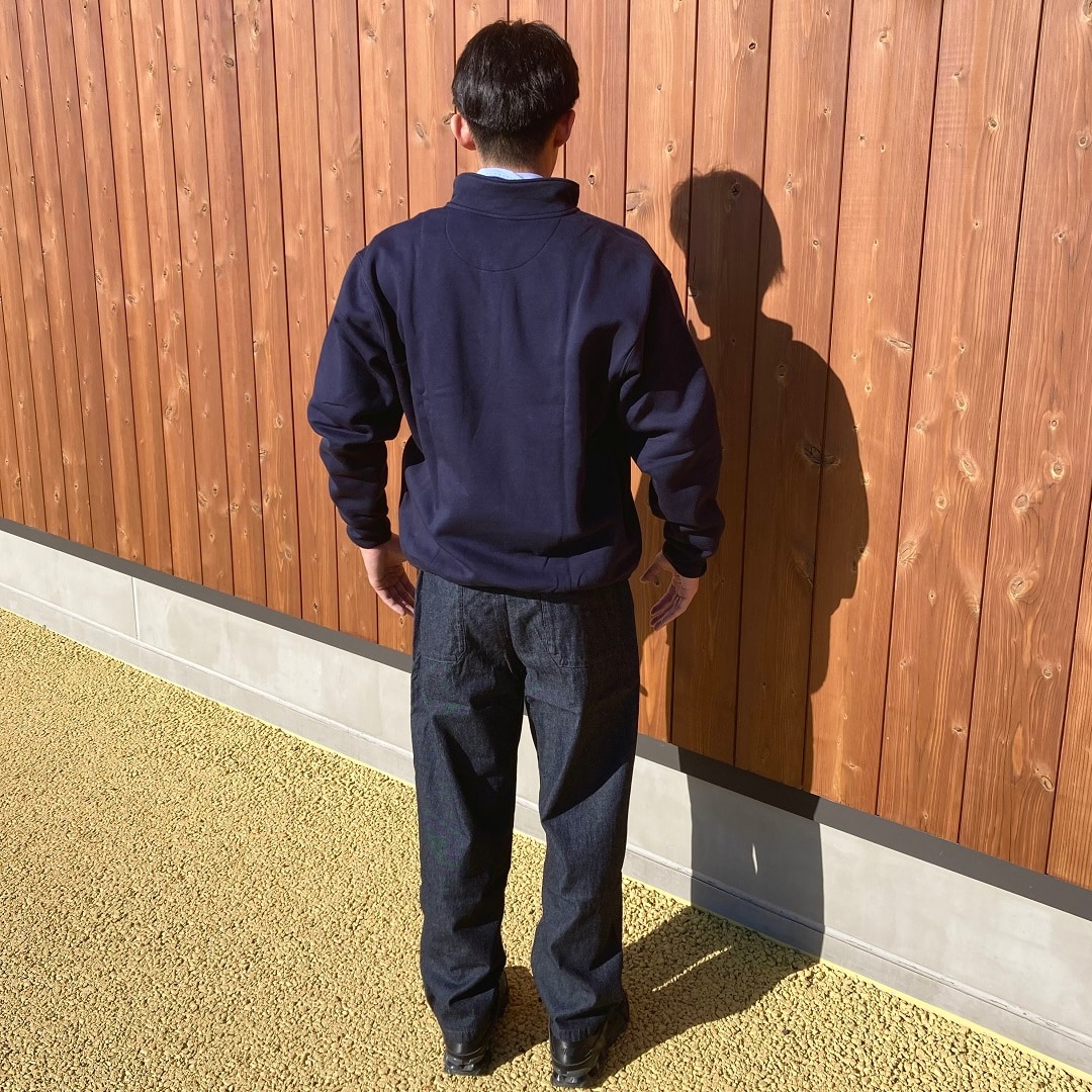 友部スクエアのスタッフスナップ　全身