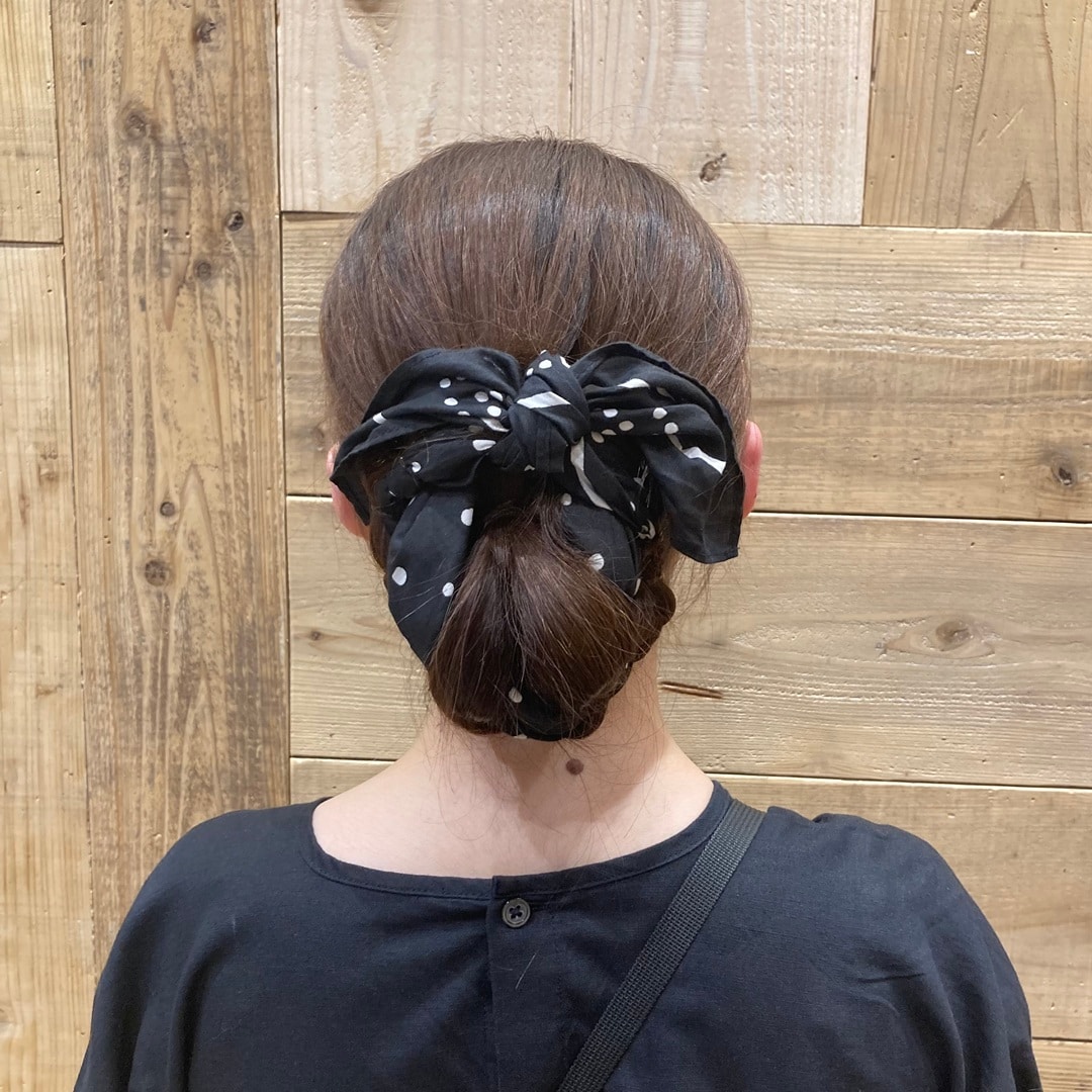 スカーフヘアアレンジ