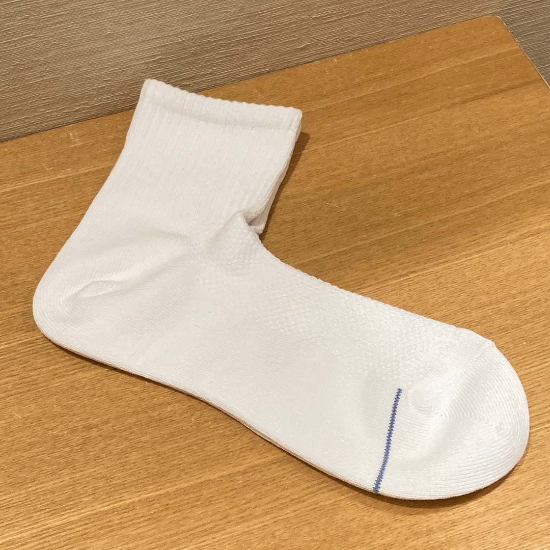 つま先　ライン