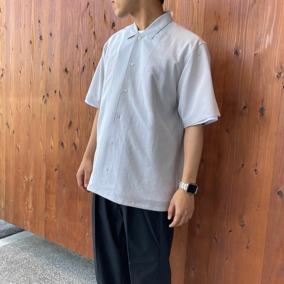 風を通す半袖Tシャツ