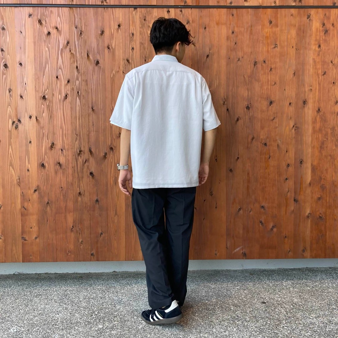 風を通す半袖Tシャツ
