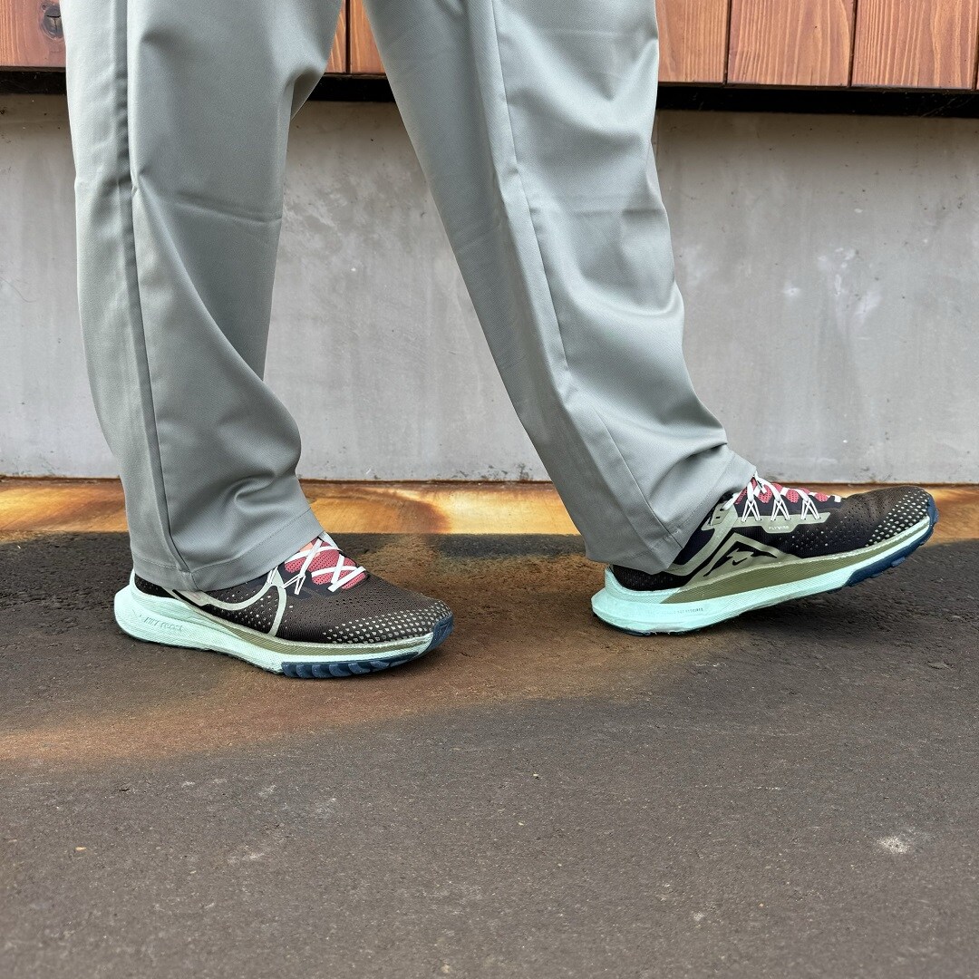スタッフ着用画像