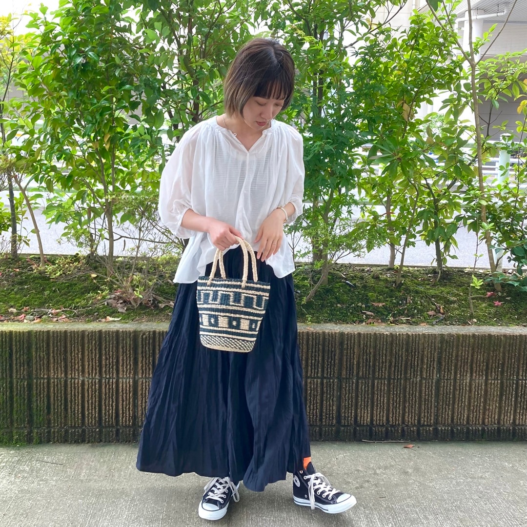 婦人　シアー半袖ブラウス　スカートパンツ