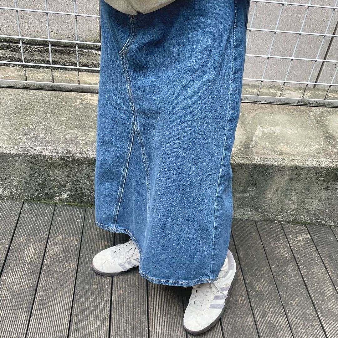 04