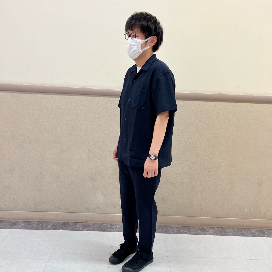 紳士半袖シャツを着用した写真