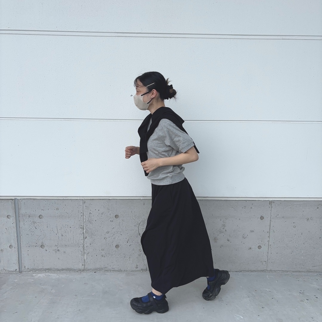 ライト女性