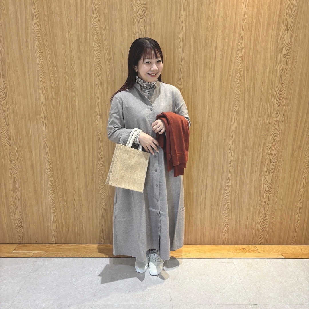 ワンピース女性