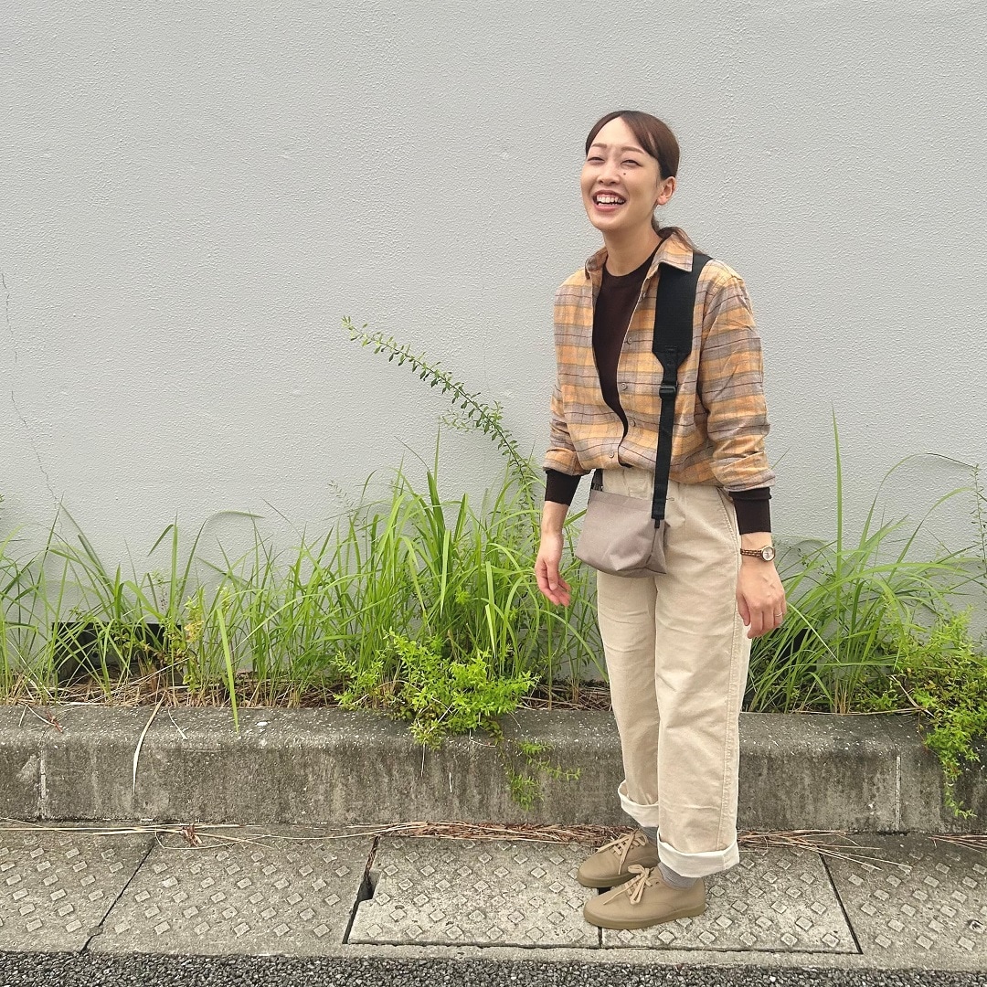 女性の全身写真