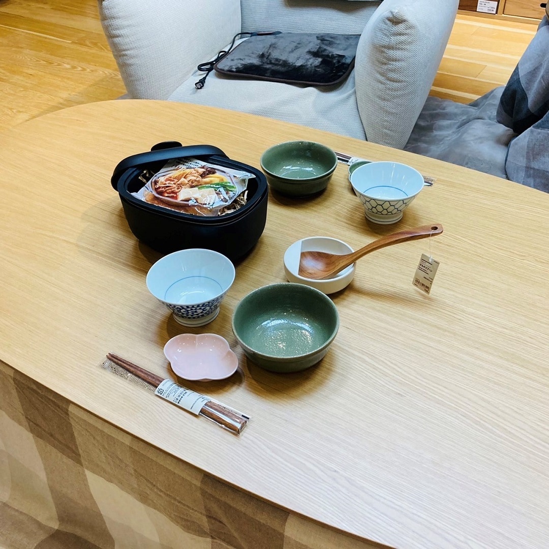 こたつつくえ