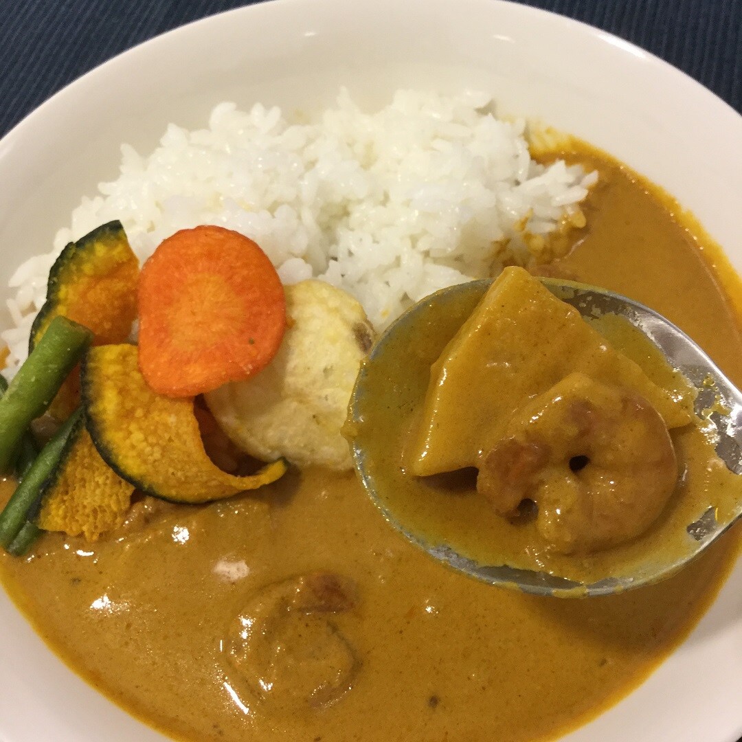 【青森ラビナ】今年の夏は、海老のカレー。