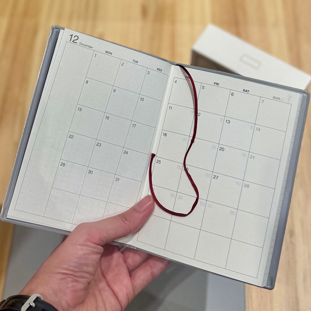 【イオンモール新潟亀田インター】12月はじまりのスケジュール帳が入荷しました。