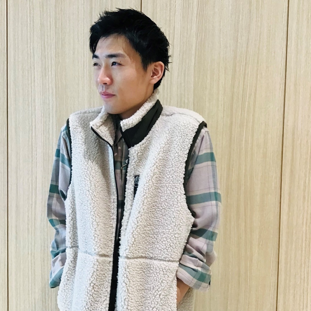 ボアフリース　ベスト　上半身アップ