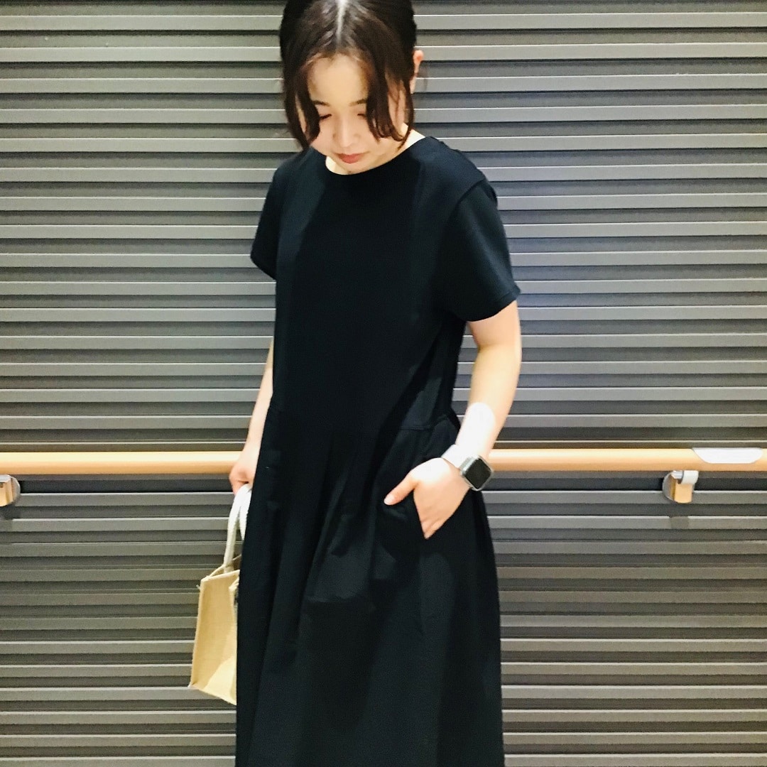 半袖ワンピース