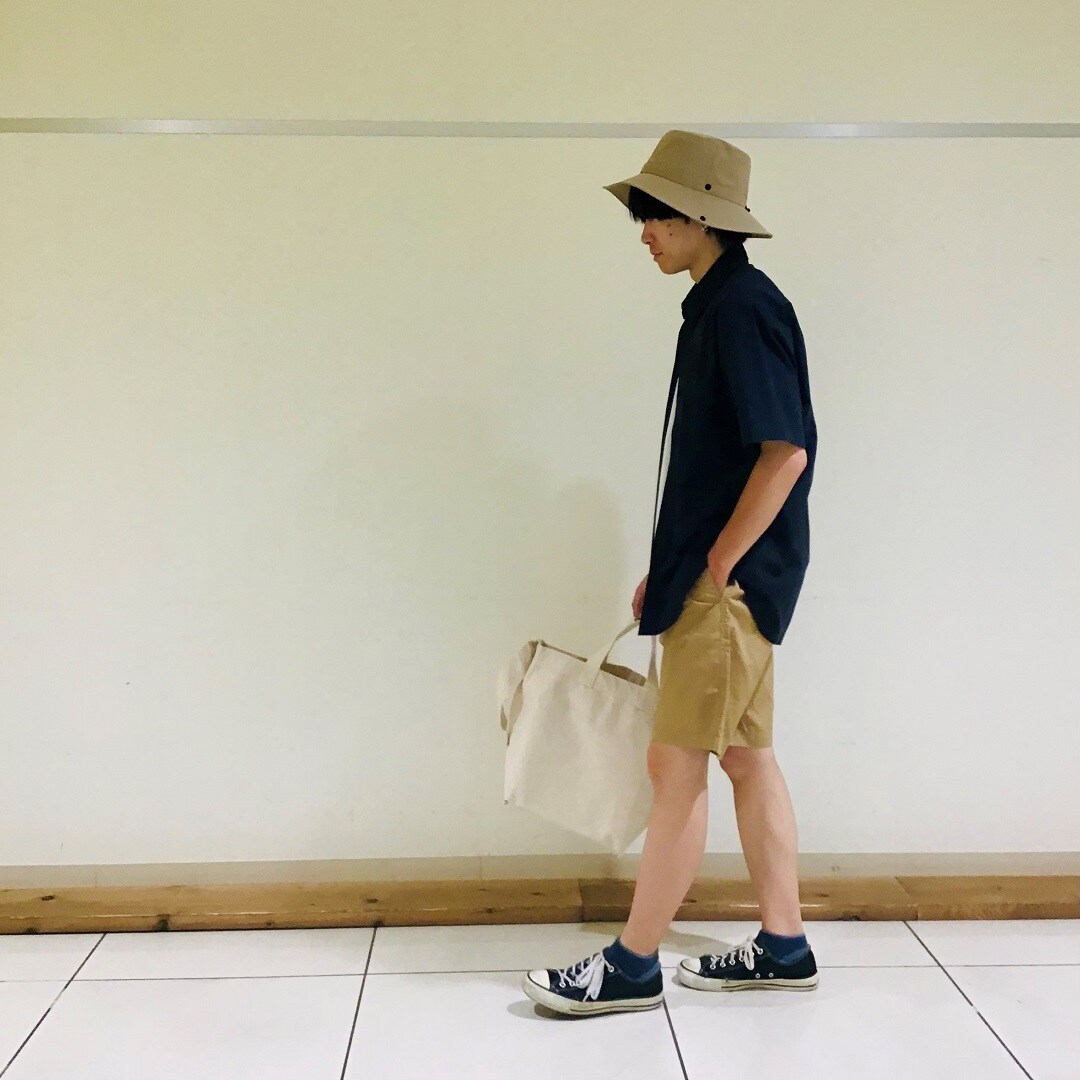 イージーショートパンツ