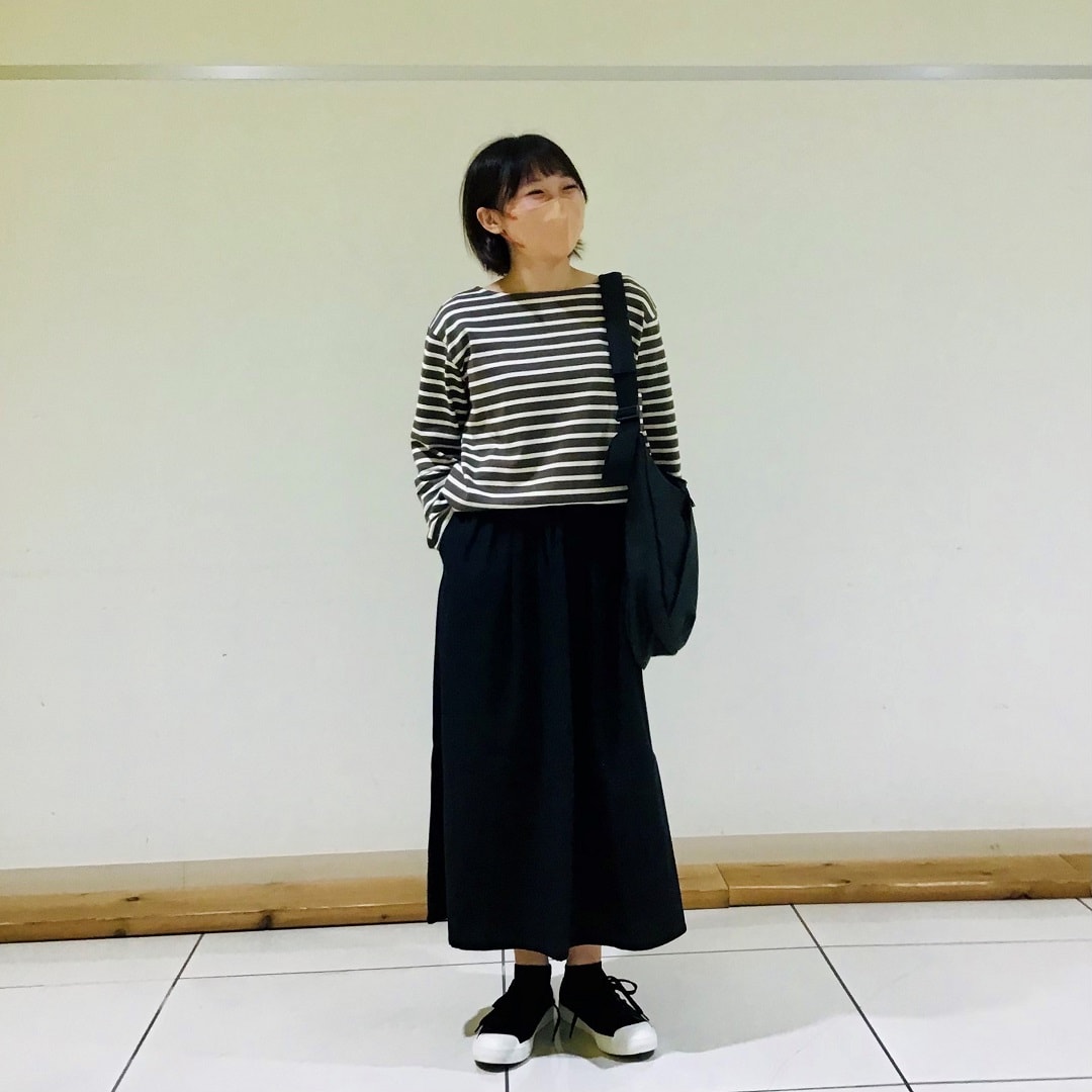 ボートネック長袖Tシャツ