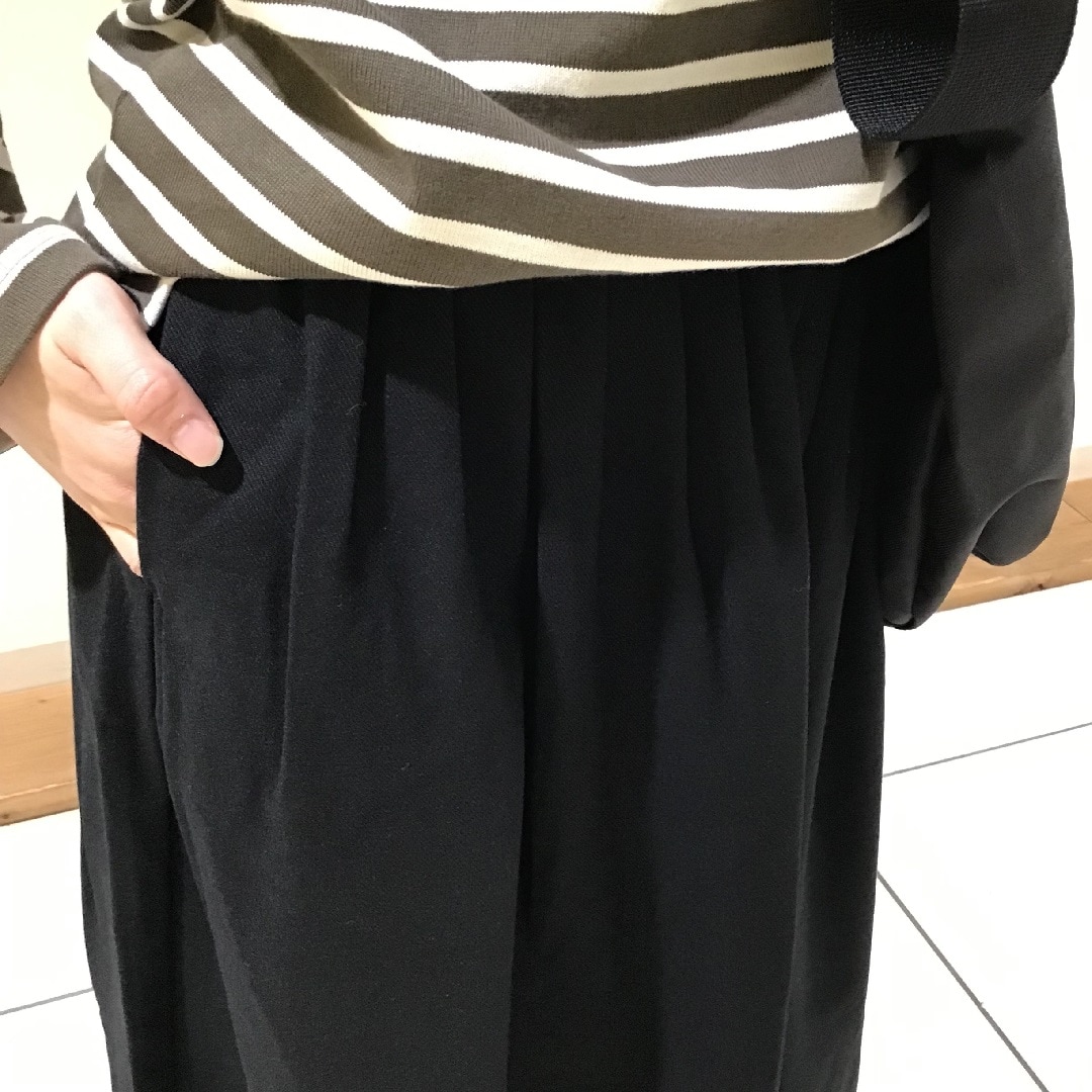 ボートネック長袖Tシャツ