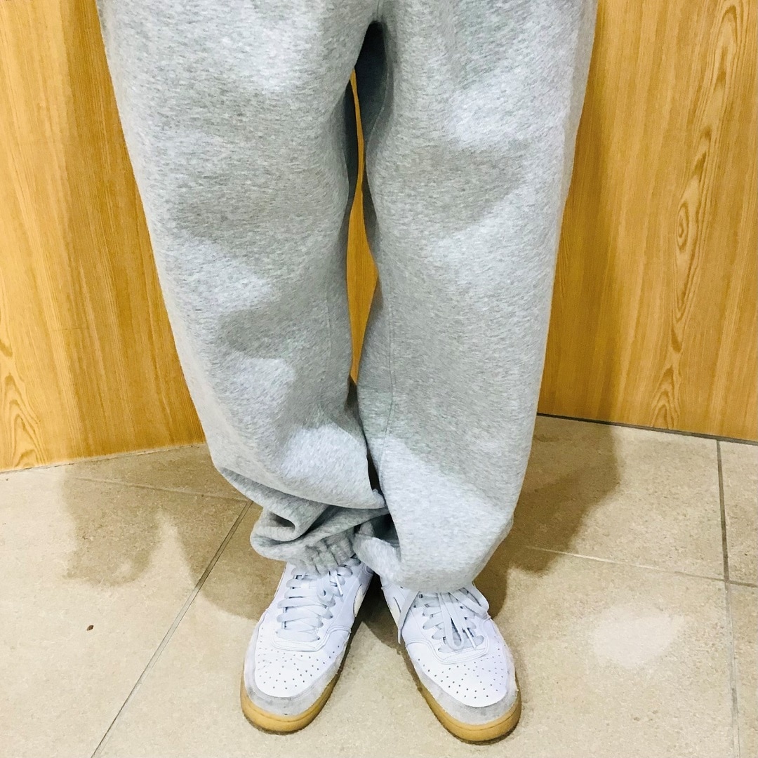 スウェットパンツ