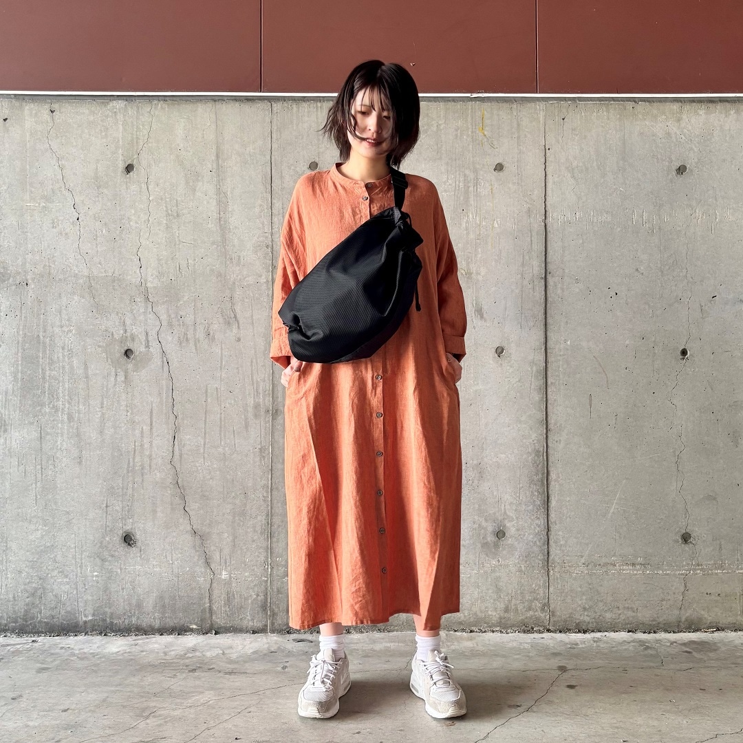 シャツワンピース