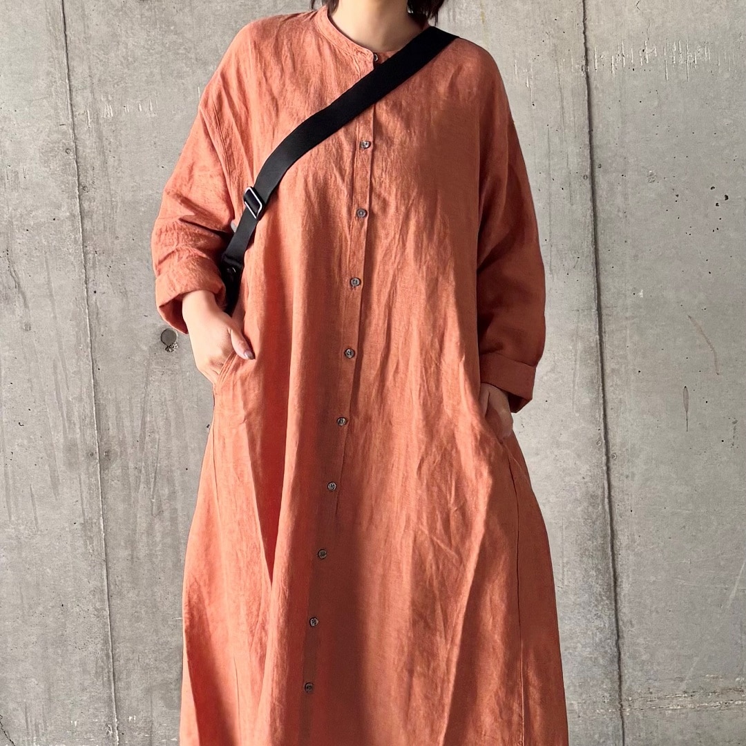 シャツワンピース