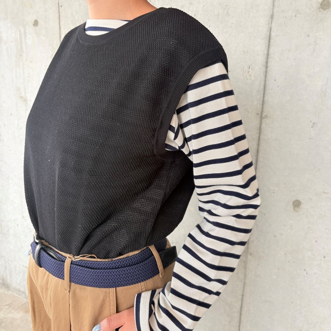 ノースリーブセーター