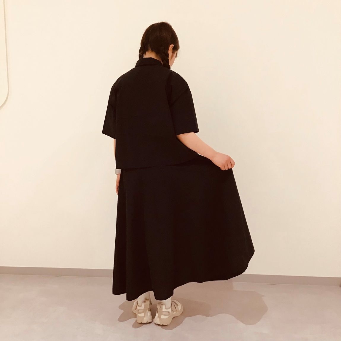 後ろ姿