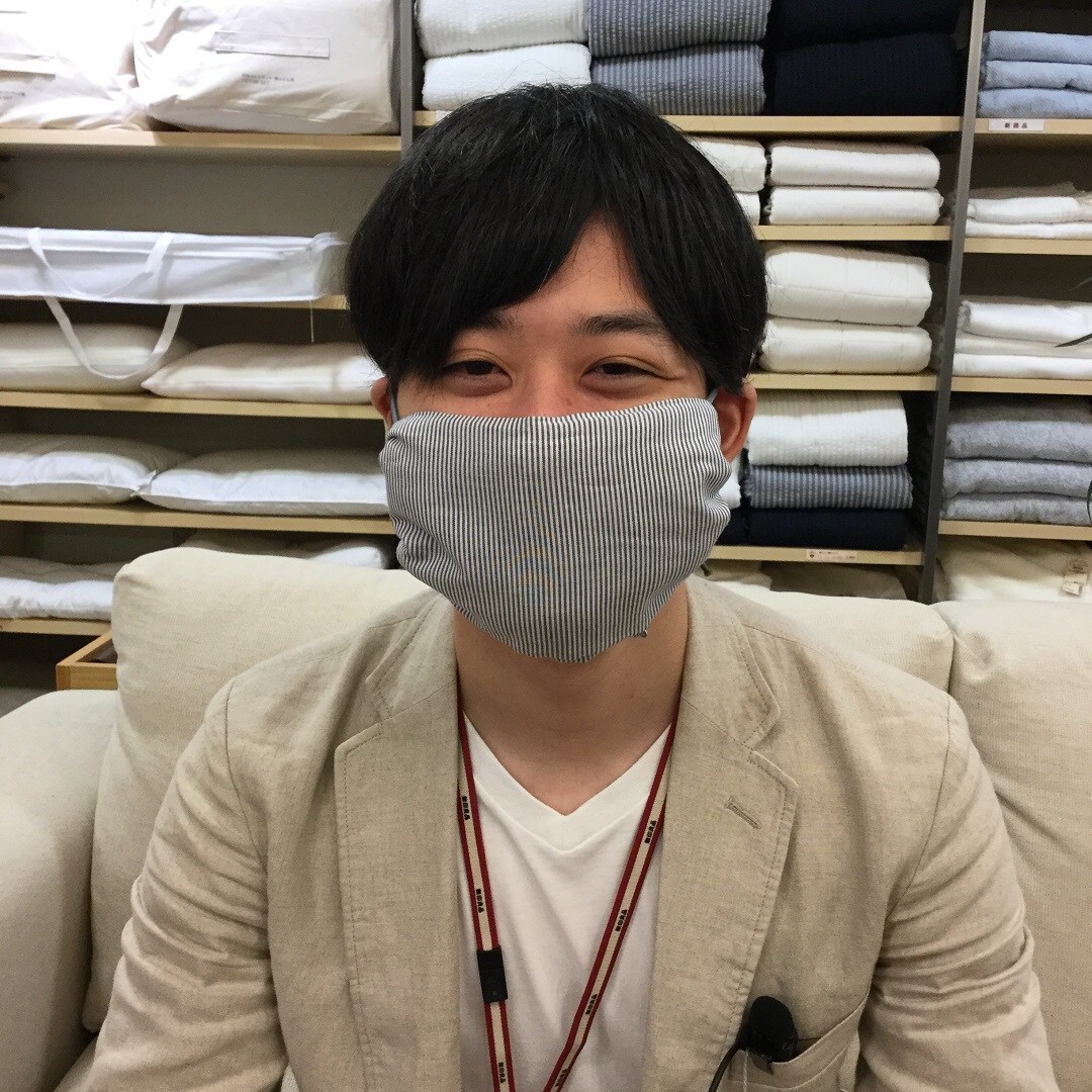 【いわきラトブ】縫い代4cmのマスクを着けたスタッフ
