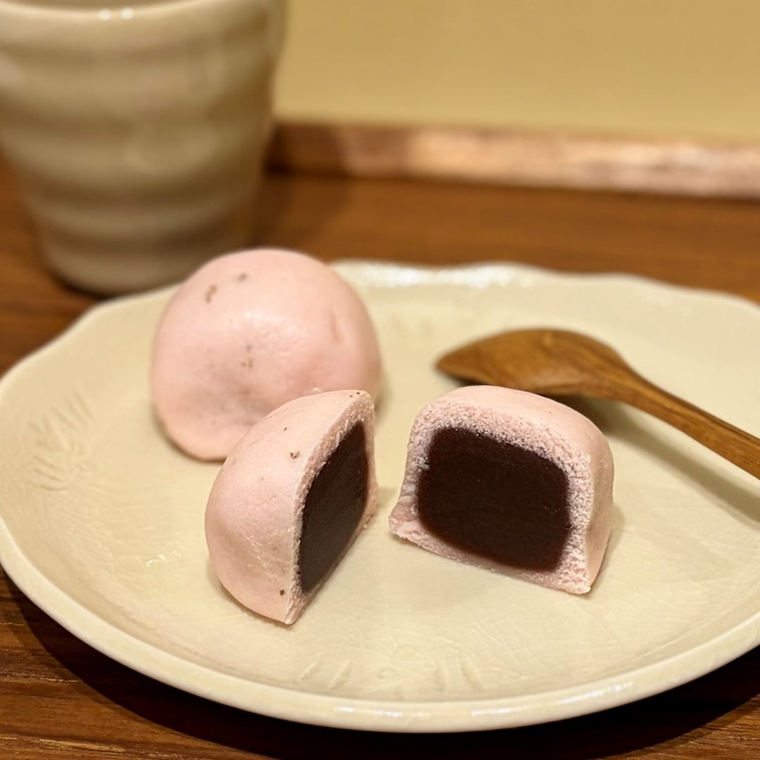 【ラブラ万代】春におすすめ、桜の和菓子とお茶