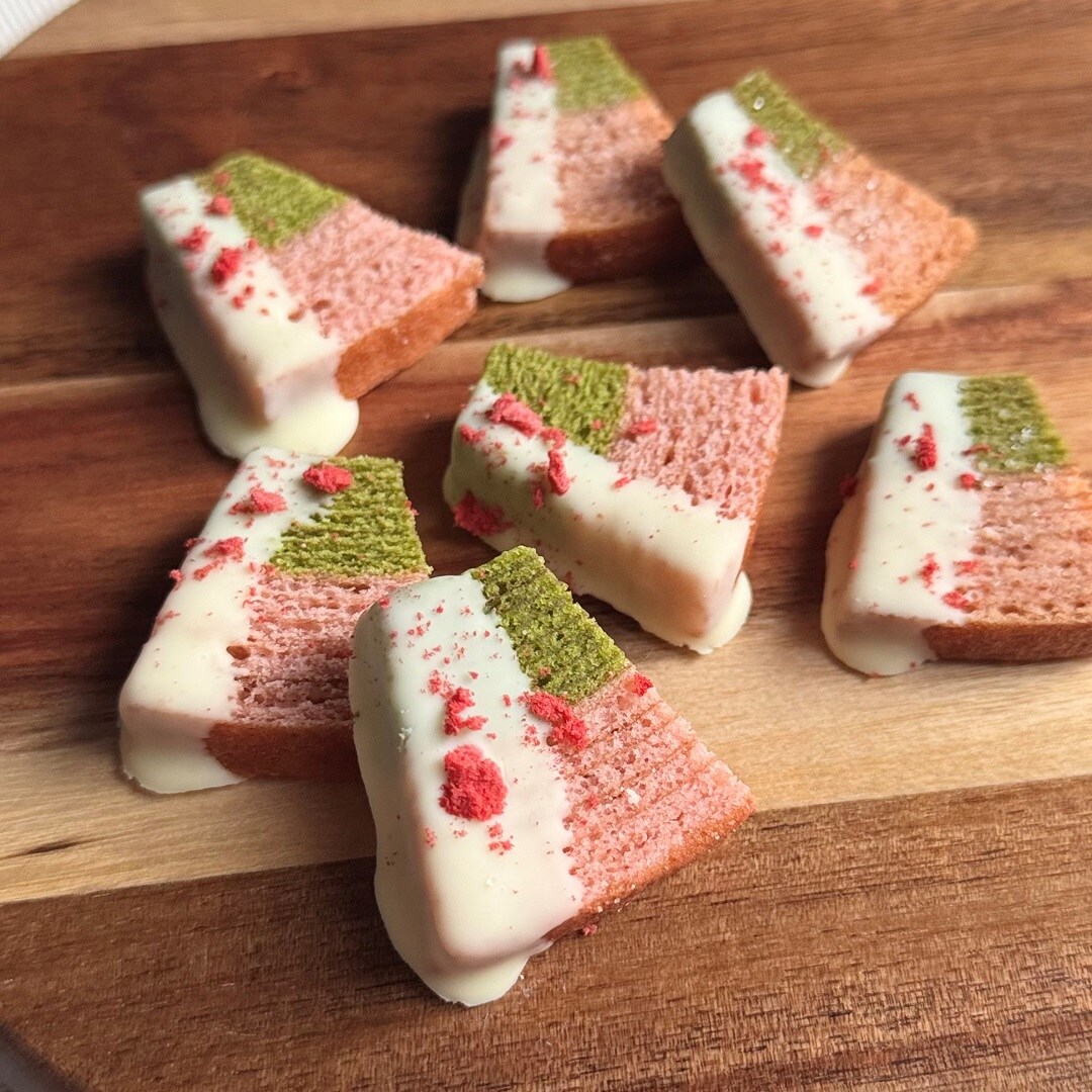 【ラブラ万代】ひな祭りのお祝いに、桜色のお菓子