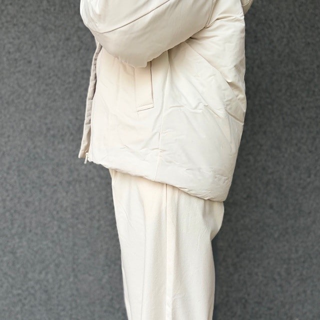 【ラブラ万代】ふっくらあたたか、撥水ダウンジャケット